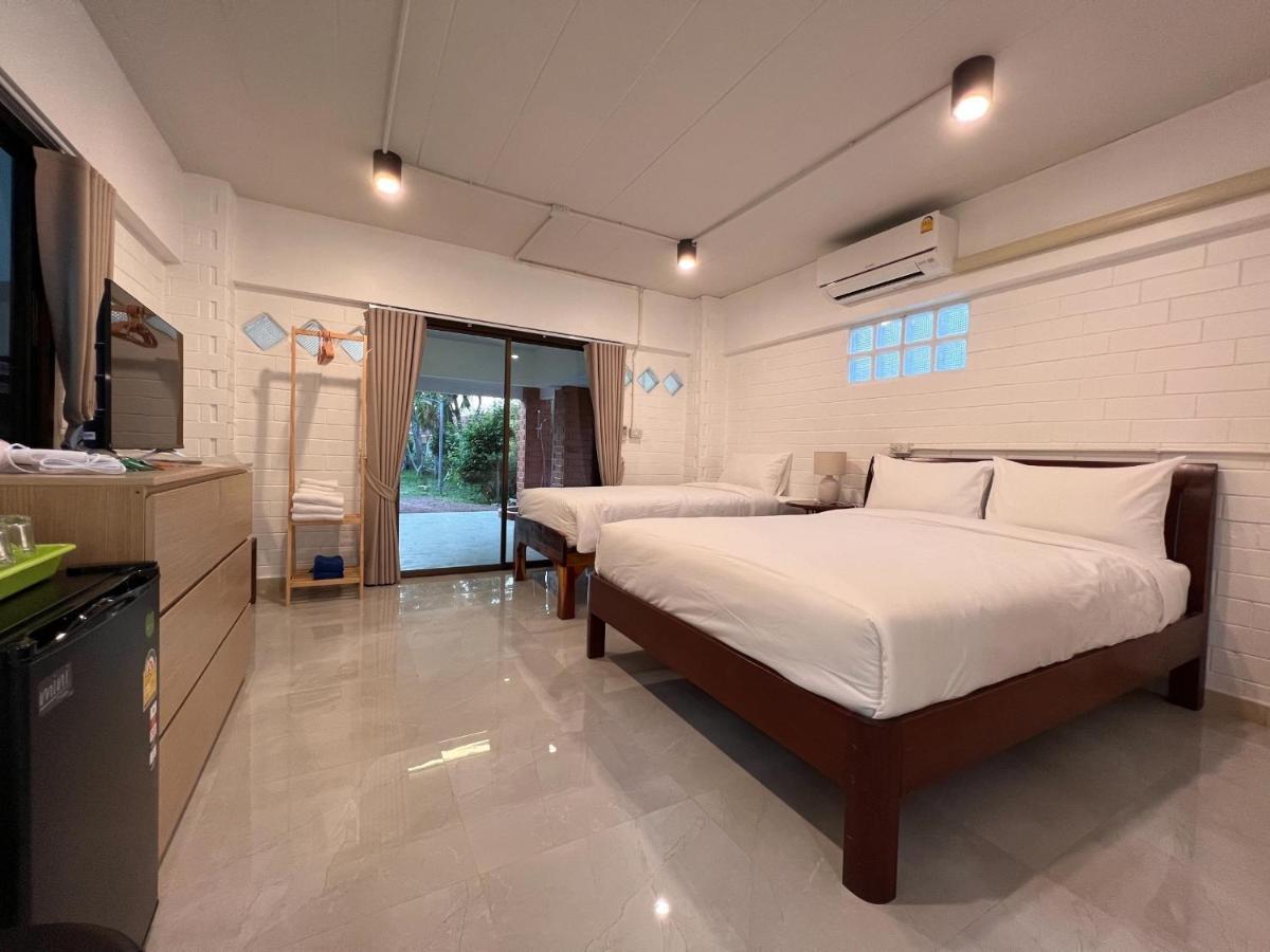 צ'ומפון Naisang Hostel מראה חיצוני תמונה